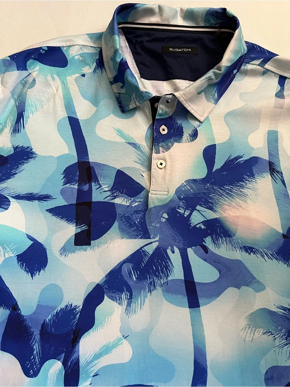 Bugatchi Men’s XXL Short Sleeve Navy and Sky Blue Tropical Polo - Picture 2 of 8